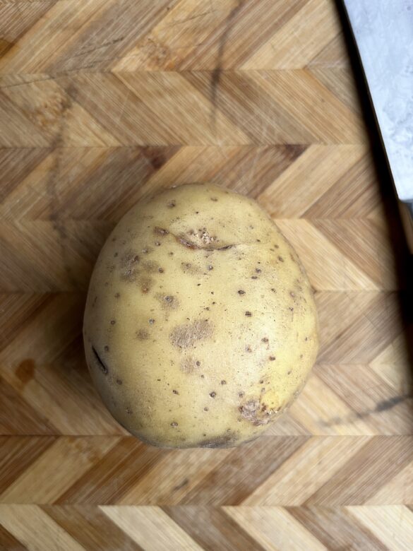 Gold Yukon Potato.