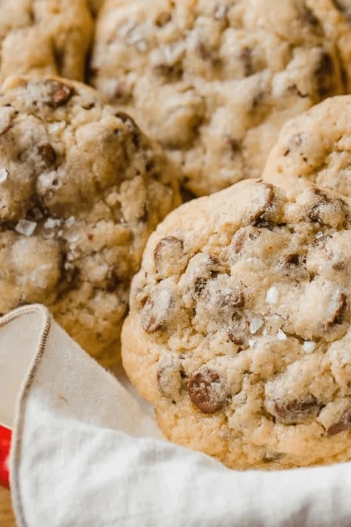 Sourdough Chocolate Chip Cookies. 